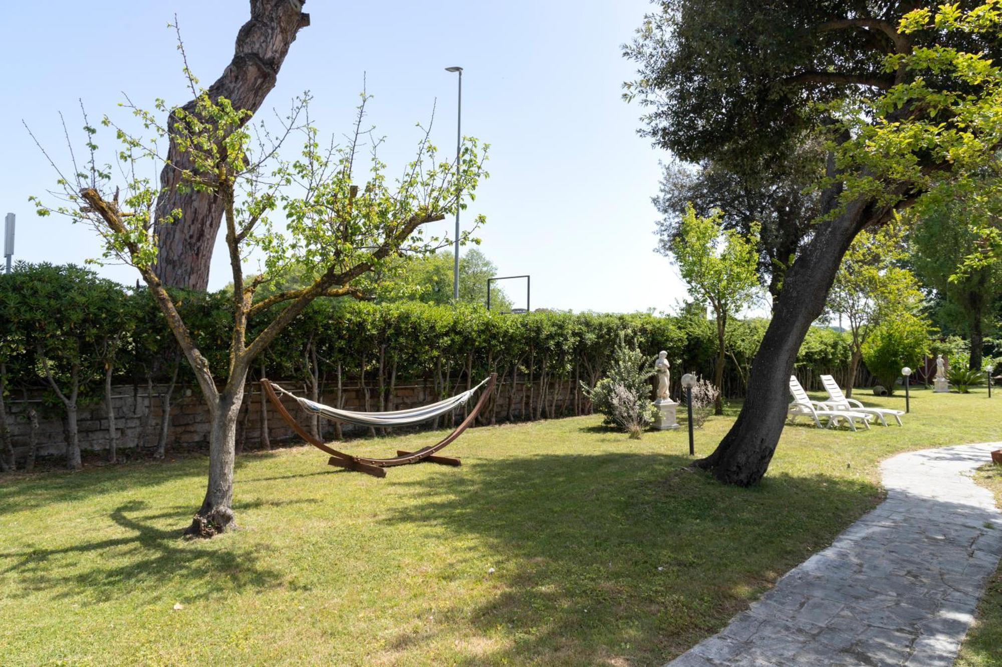 Villa Ninfa Alburnea อันซีโอ ภายนอก รูปภาพ