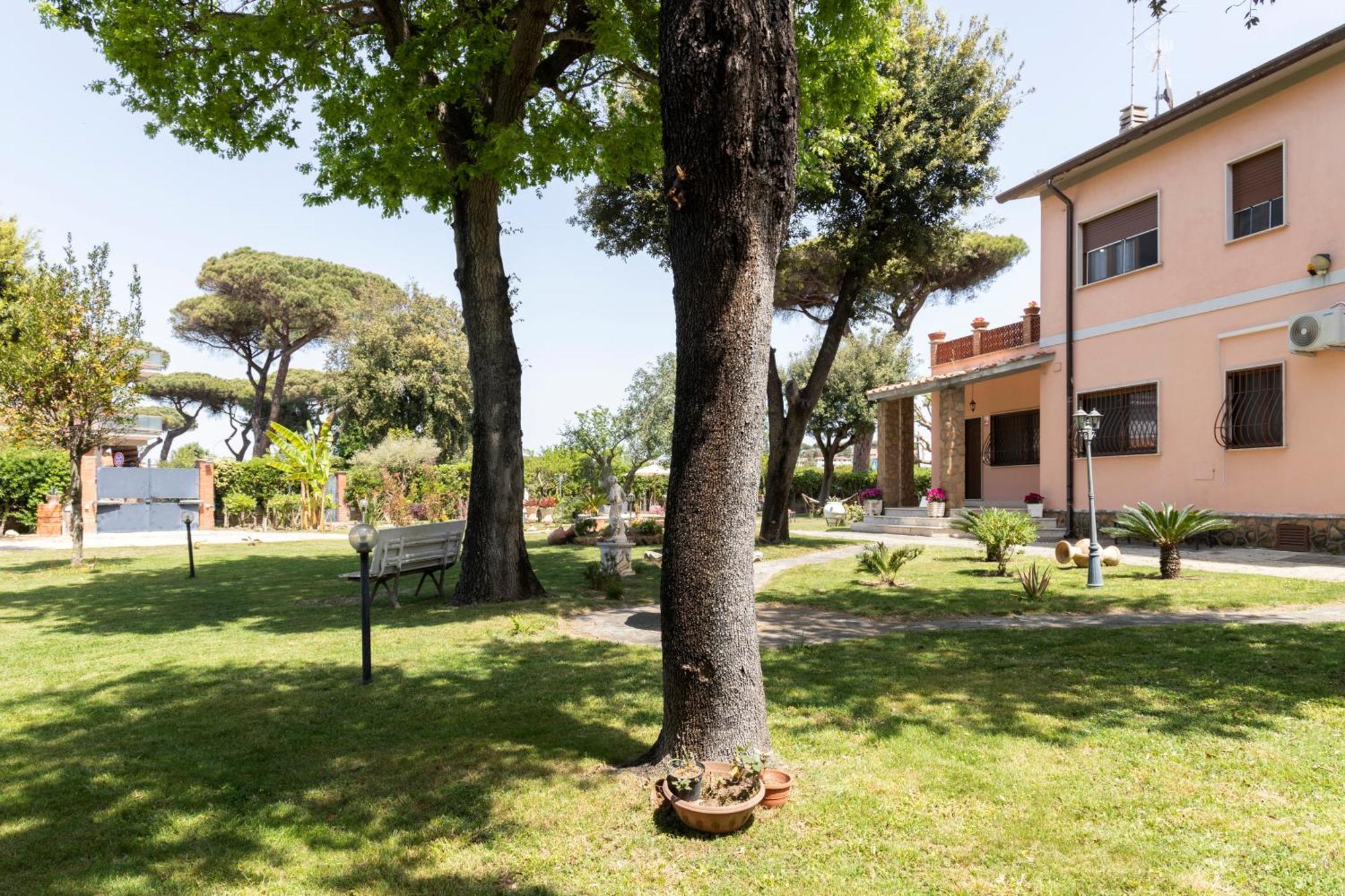 Villa Ninfa Alburnea อันซีโอ ภายนอก รูปภาพ